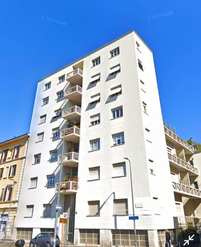 Isola Flat * Milan